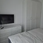 Apartamento Brickstone Mabork *
