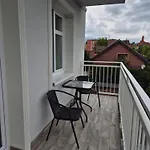 Brickstone Mabork Apartamento