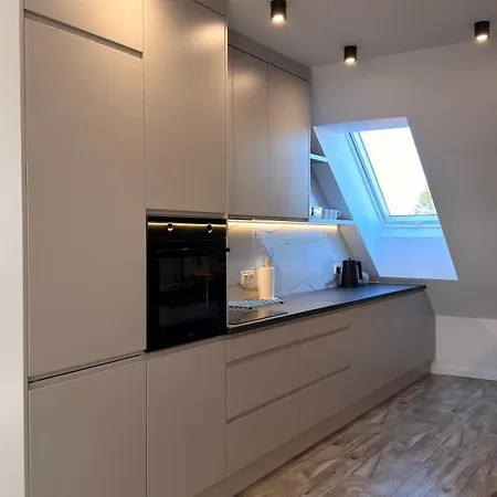 Apartment Brickstone *